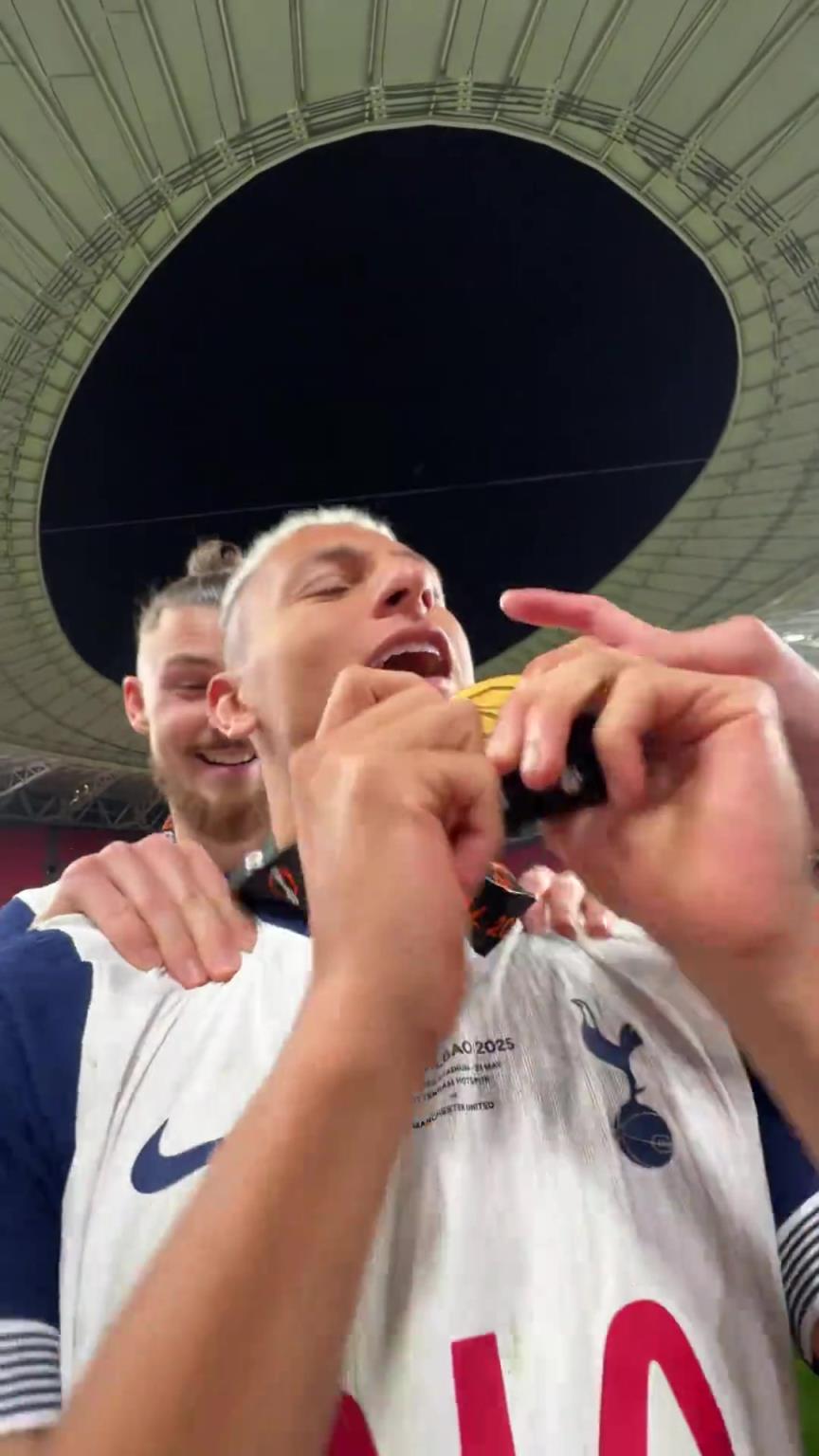 巴西吳奇?。±聿槔@是抑郁癥好了嘛